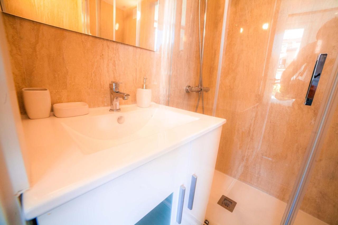 Apartments Madrid Plaza Mayor-Tintoreros エクステリア 写真